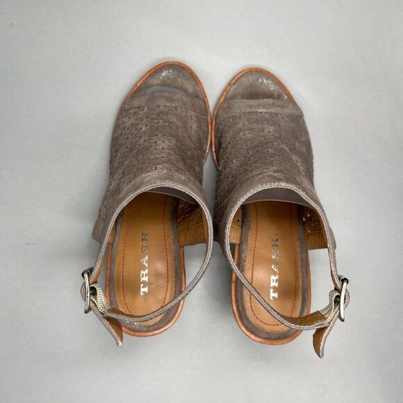 Trask Parker Sandals Women's 7 Pewter Suede Perforated Heeled Slingback Heels - Picture 8 of 11